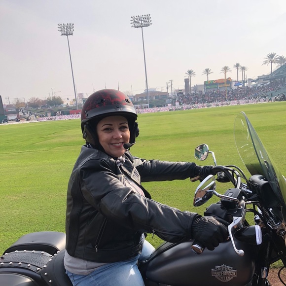 Meet your Posher, Lisa - Picture 4 of 4